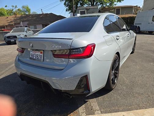Brooklyn Gray Metallic 2023 BMW 330 i