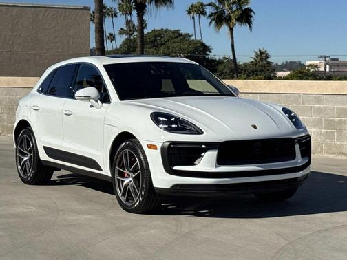 2024 Porsche Macan S