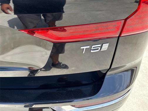 2020 Volvo XC60 T5 Inscription