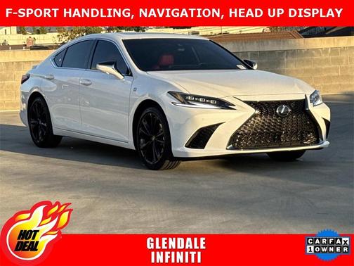 2024 Lexus ES 300h F SPORT Handling