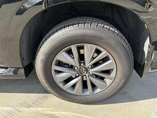 2026 INFINITI QX80 PURE