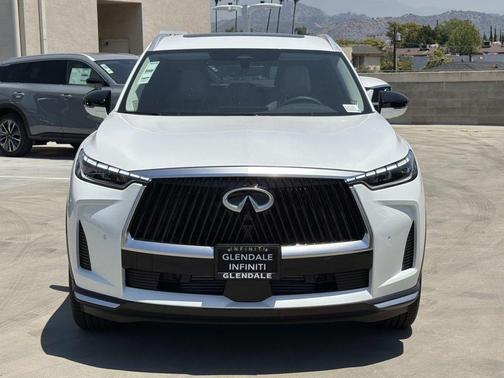 Radiant White 2027 INFINITI QX60 Luxe