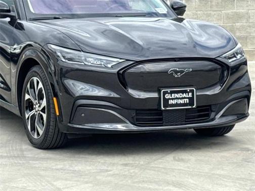 2022 Ford Mustang Mach-E Premium