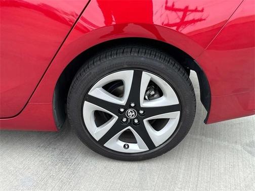 2016 Toyota Prius Four Touring