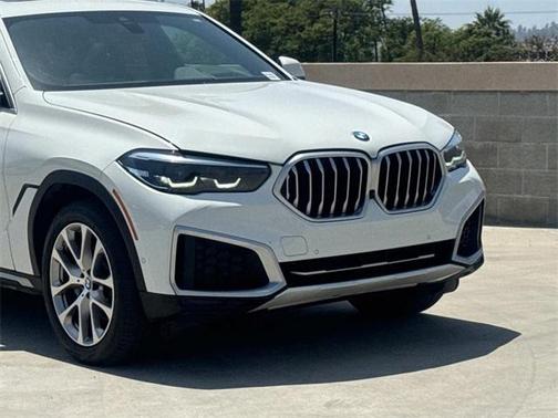 2022 BMW X6 xDrive40i