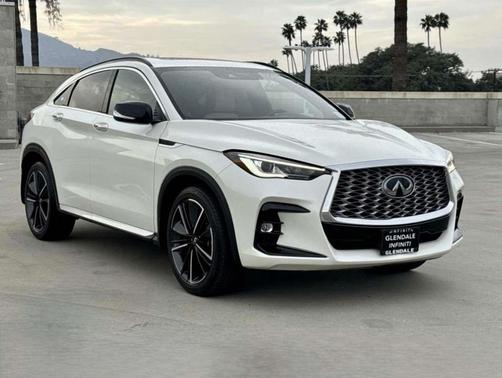 2023 INFINITI QX55 LUXE