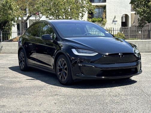 Black 2022 Tesla Model X Plaid
