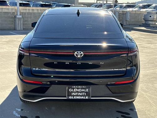 2024 Toyota Crown Limited