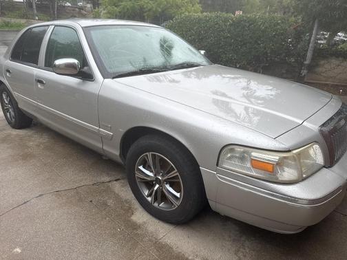 2008 Mercury Grand Marquis LS