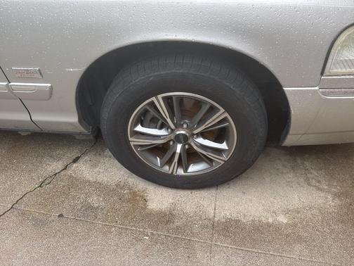 2008 Mercury Grand Marquis LS