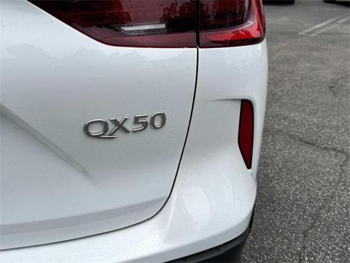 2024 INFINITI QX50 Pure
