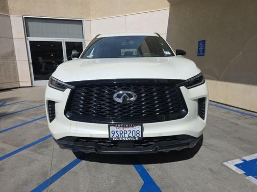 2025 INFINITI QX60 Luxe