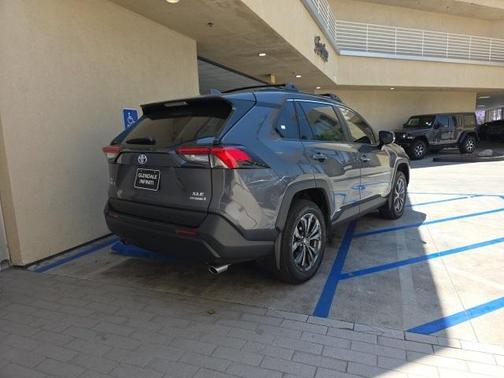 2024 Toyota RAV4 Hybrid XLE Premium