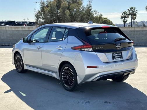 2024 Nissan Leaf SV PLUS