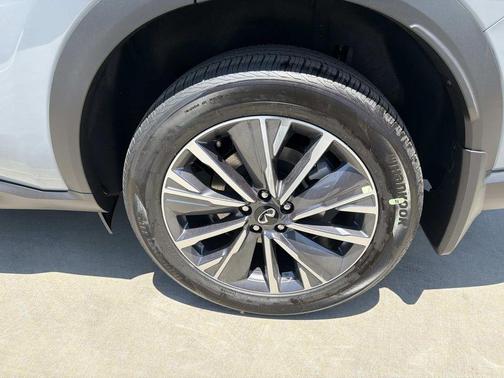 Harbor Gray 2027 INFINITI QX60 Luxe