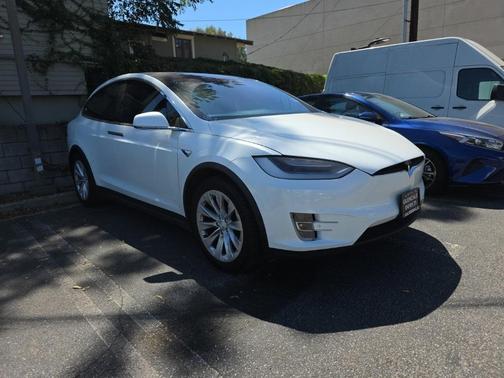 2018 Tesla Model X 100D