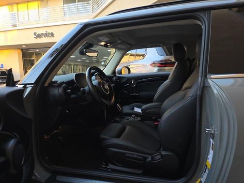 2022 MINI SE Hardtop Cooper