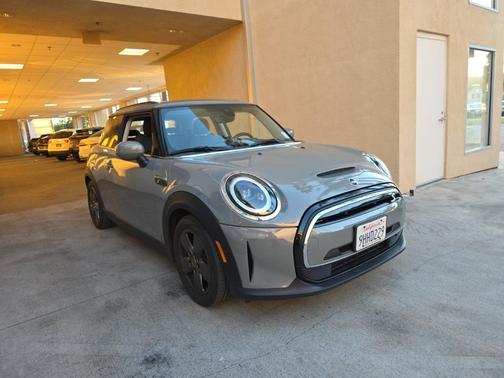 2022 MINI SE Hardtop Cooper