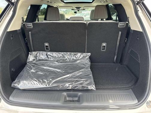 Warm Titanium 2026 INFINITI QX60 Luxe