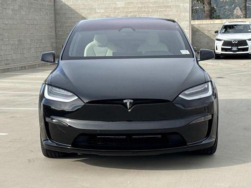 2022 Tesla Model X Base