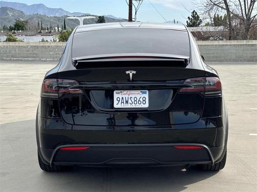 2022 Tesla Model X Base