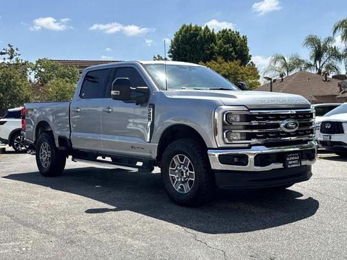 Iconic Silver Metallic 2024 Ford F-250 Lariat