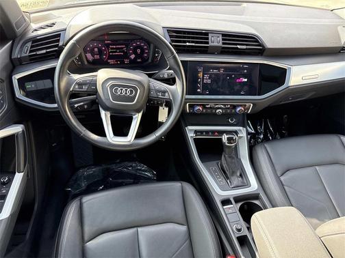 2021 Audi Q3 40 Premium