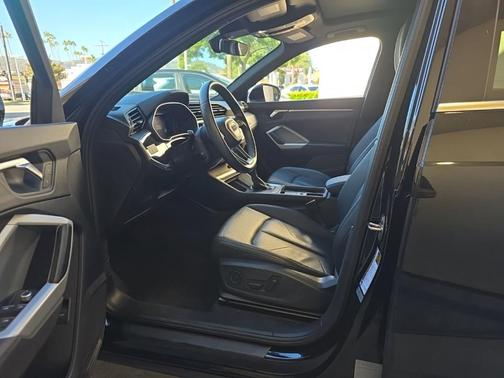 2021 Audi Q3 40 Premium