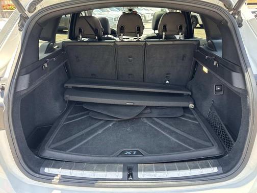 Alpine White 2018 BMW X1 sDrive28i