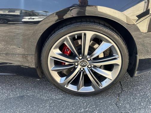 Midnight Black 2022 INFINITI Q60 3.0t Red Sport 400