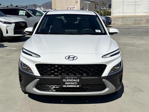 2023 Hyundai KONA SE