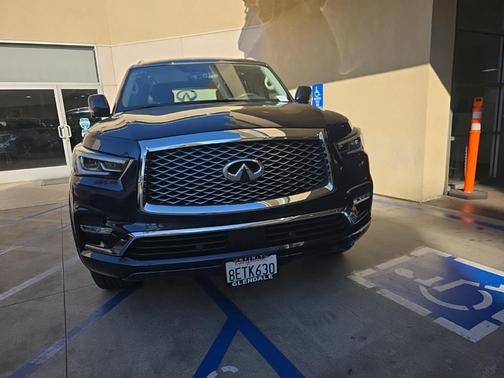 2018 INFINITI QX80 Base