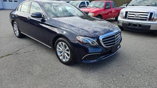 2017 Mercedes-Benz E-Class 4MATIC