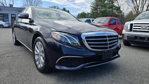 2017 Mercedes-Benz E-Class 4MATIC