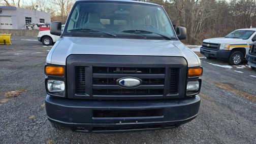 2014 Ford E350 Super Duty XL
