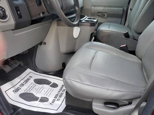 2011 Ford E350 Super Duty Cargo