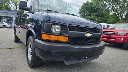 2011 Chevrolet Express 2500 LS
