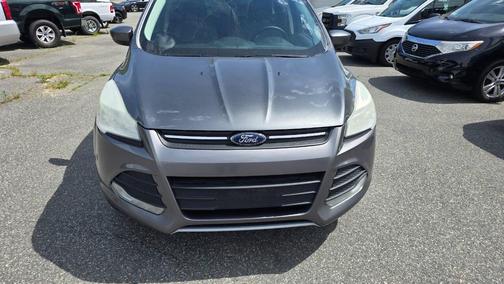 Sterling Gray Metallic 2013 Ford Escape SE