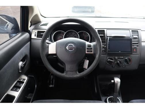 2009 Nissan Versa 1.8 S