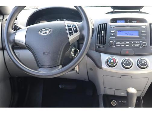 Liquid Silver Metallic 2010 Hyundai ELANTRA GLS
