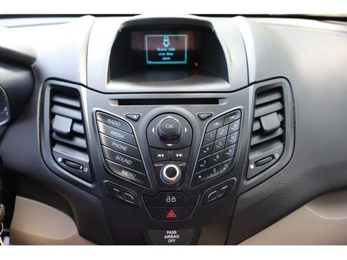 2015 Ford Fiesta SE