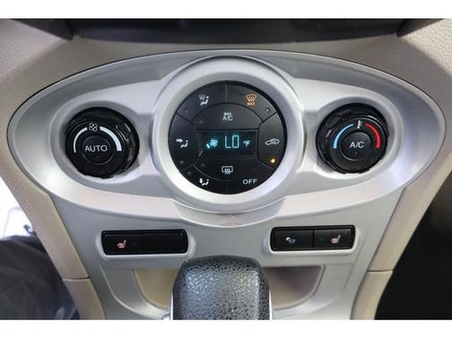 Blue 2016 Ford Fiesta SE