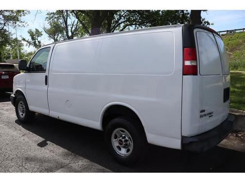 White 2012 GMC Savana 2500 Work Van