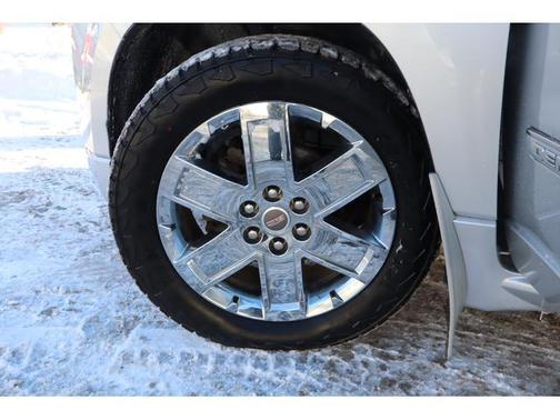 2016 GMC Acadia Denali