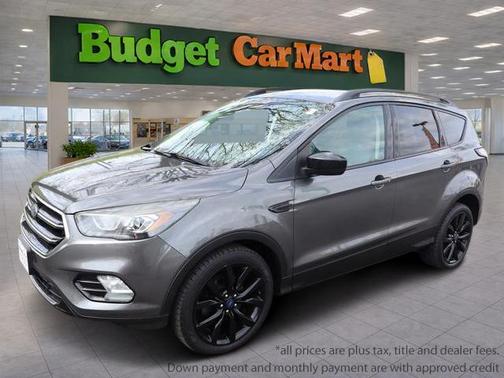 Gray 2017 Ford Escape SE