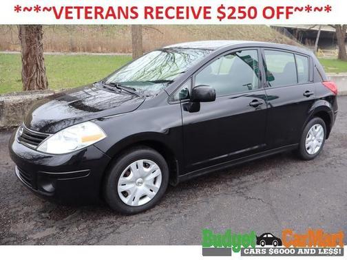 2011 Nissan Versa 1.8 S