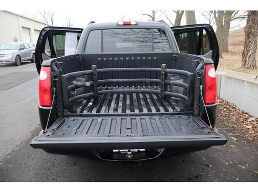 2005 Ford Explorer Sport Trac XLS