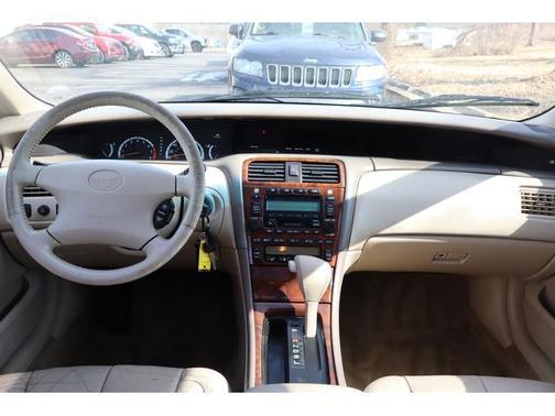 2001 Toyota Avalon XLS