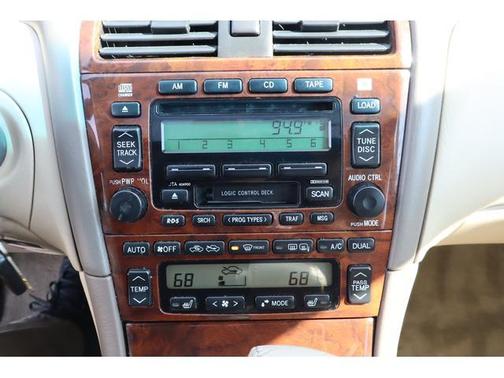 2001 Toyota Avalon XLS