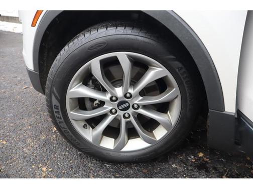 2015 Lincoln MKC Base